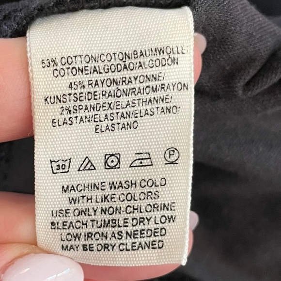 Free People Retro Mini Black Velvet Mini Skirt, Size 26 - Picture 9 of 9